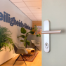 Hoppe Amsterdam veiligheidsbeslag kruk/kruk - Aluminium F1 - PC92 met kerntrekbeveiliging (afgerond) - SKG*** Hoppe Amsterdam veiligheidsbeslag kruk/kruk - Aluminium F1 - PC92 met kerntrekbeveiliging (afgerond) - SKG***