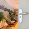 Hoppe New York veiligheidsbeslag kruk/kruk - aluminium F1 - PC55 met kerntrekbeveiliging (afgerond) - SKG*** Hoppe New York veiligheidsbeslag kruk/kruk - aluminium F1 - PC55 met kerntrekbeveiliging (afgerond) - SKG***