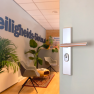 Hoppe Stockholm veiligheidsbeslag kruk/kruk - aluminium F1 - PC55 met kerntrekbeveiliging (rechthoekig) - SKG*** Hoppe Stockholm veiligheidsbeslag kruk/kruk - aluminium F1 - PC55 met kerntrekbeveiliging (rechthoekig) - SKG***