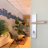 Hoppe Stockholm veiligheidsbeslag kruk/kruk - aluminium F1 - PC92 met kerntrekbeveiliging (rechthoekig) - SKG*** Hoppe Stockholm veiligheidsbeslag kruk/kruk - aluminium F1 - PC92 met kerntrekbeveiliging (rechthoekig) - SKG***